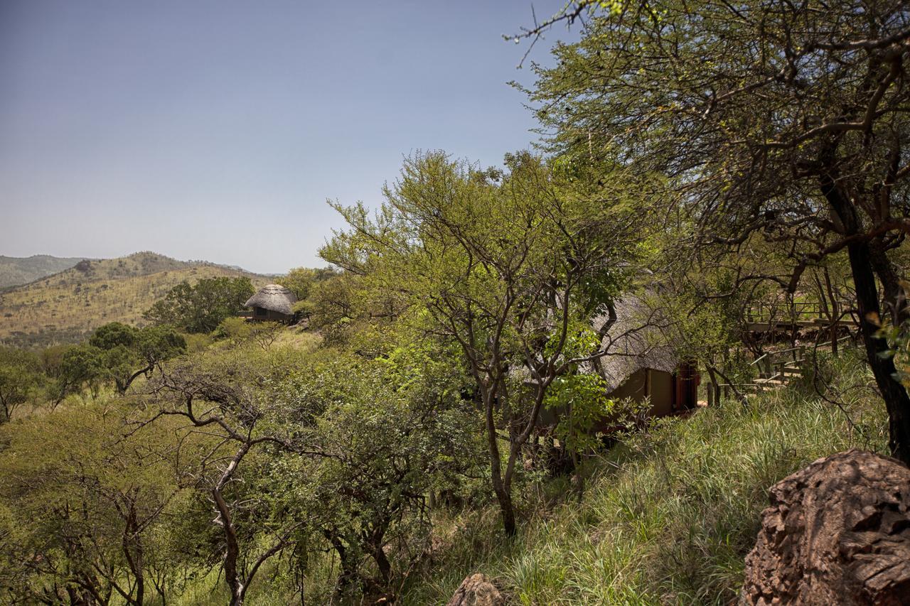 Mbali Mbali Soroi Serengeti Lodge Banagi Exterior foto